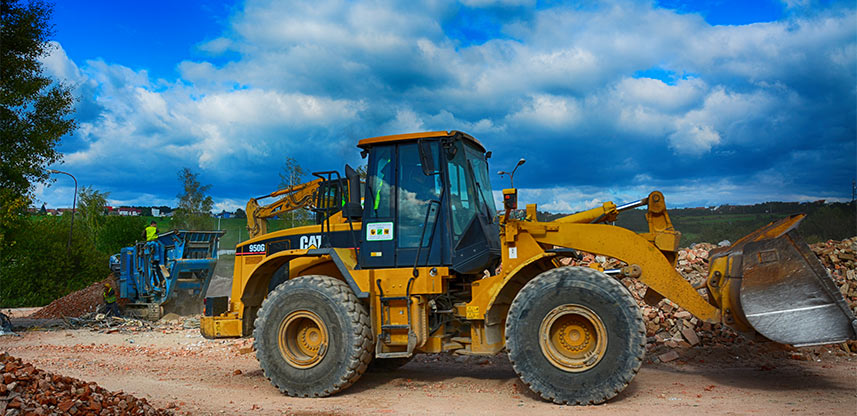 Drcení recyklátu Zetor 03
