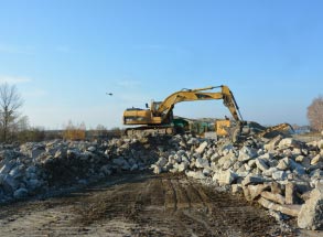 Demolice a likvidace základů Neředín-Olomouc