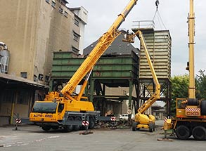 Demolice a likvidace zásobníků krmných směsí Navos a.s. Přerov 11