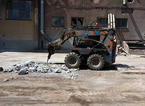 Demolice a likvidace zásobníků krmných směsí Navos a.s. Přerov 13