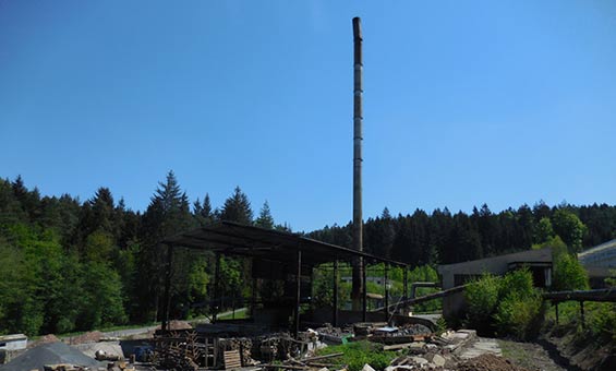 Demontáž a likvidace ocelového komína a technologií v Jablůnce - 01