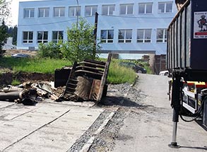 Demontáž a likvidace ocelového komína a technologií v Jablůnce 12